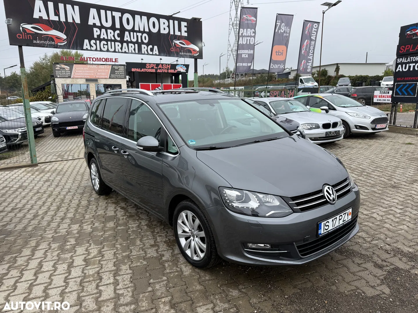 VOLKSWAGEN SHARAN - MINIVAN