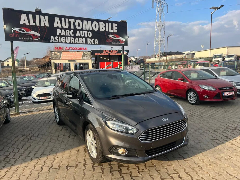 FORD S-MAX - MINIVAN
