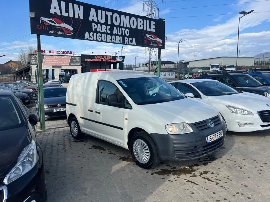 VOLKSWAGEN CADDY - MINIVAN