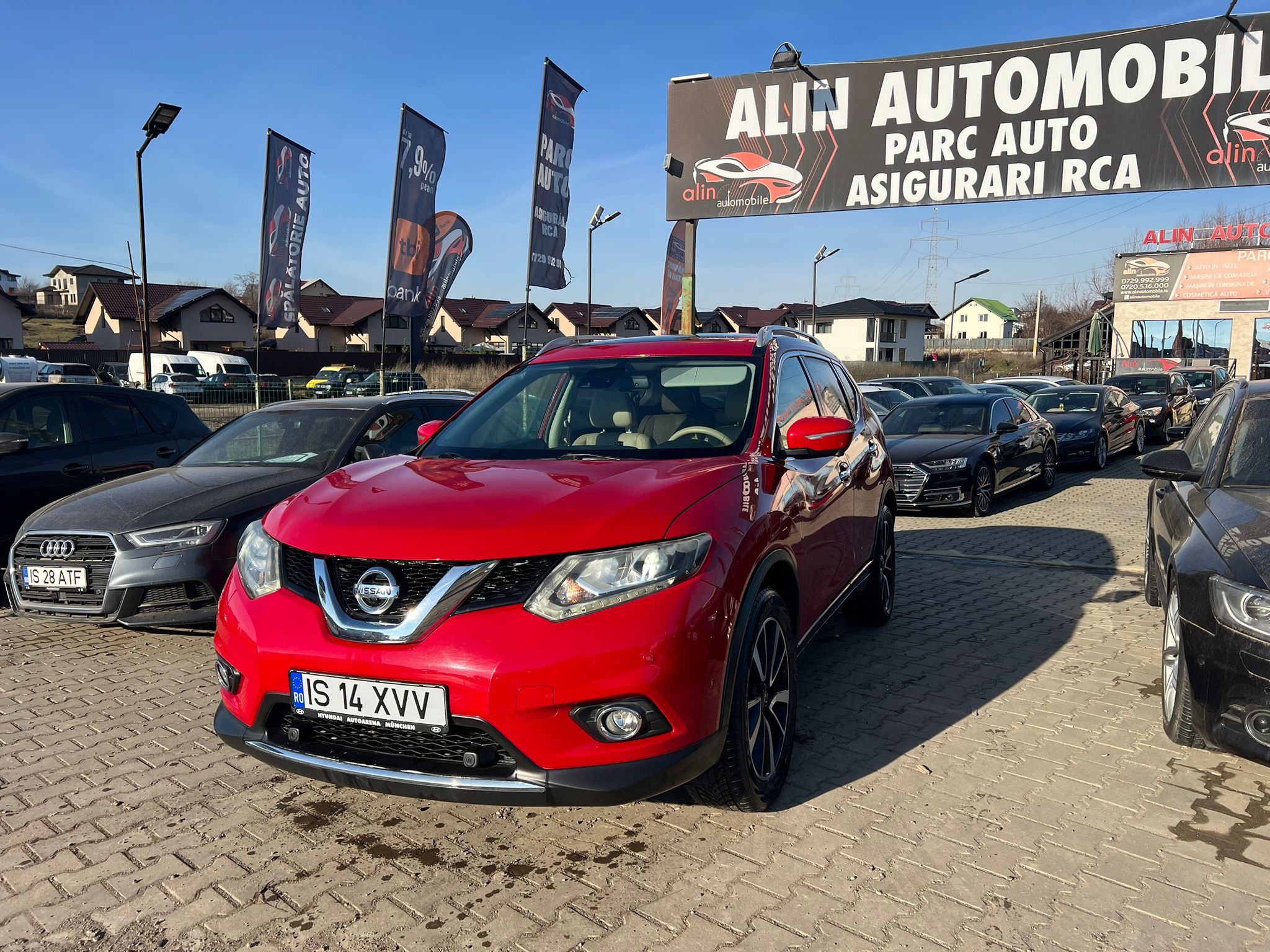 NISSAN X-TRAIL - SUV